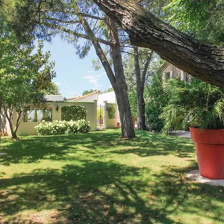 Four-Bedroom Holiday Home In Montelimar Holiday home Montelimar