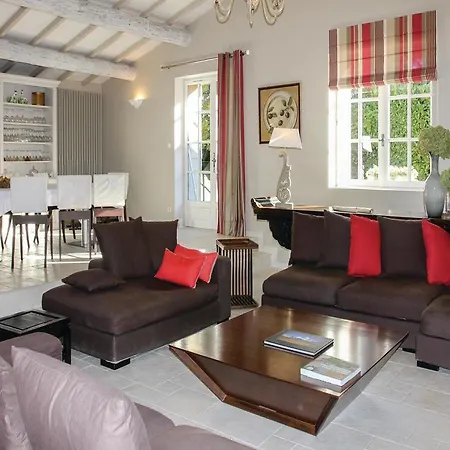 Holiday home Four-Bedroom Holiday Home In Montelimar